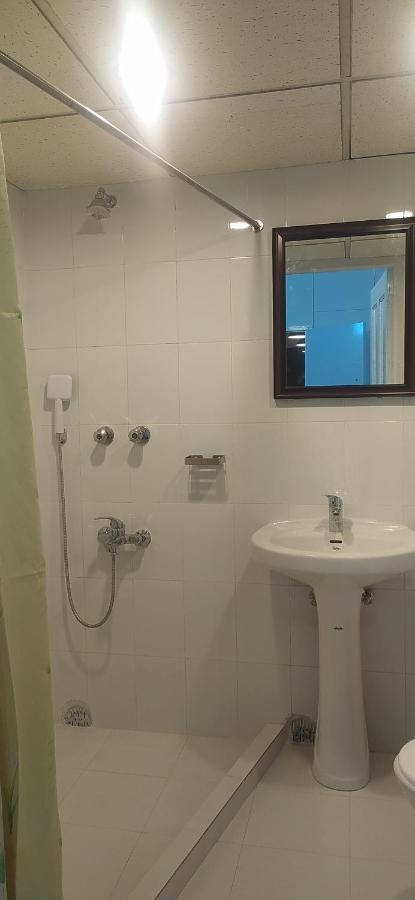 Center Point Apartment Dhaka Zewnętrze zdjęcie
